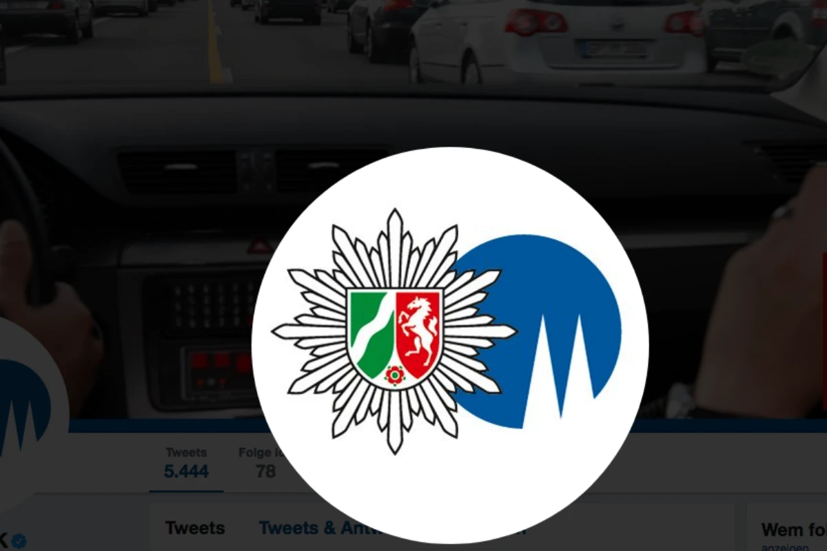 Köln NRW - Supersportwagen aus Garage entwendet