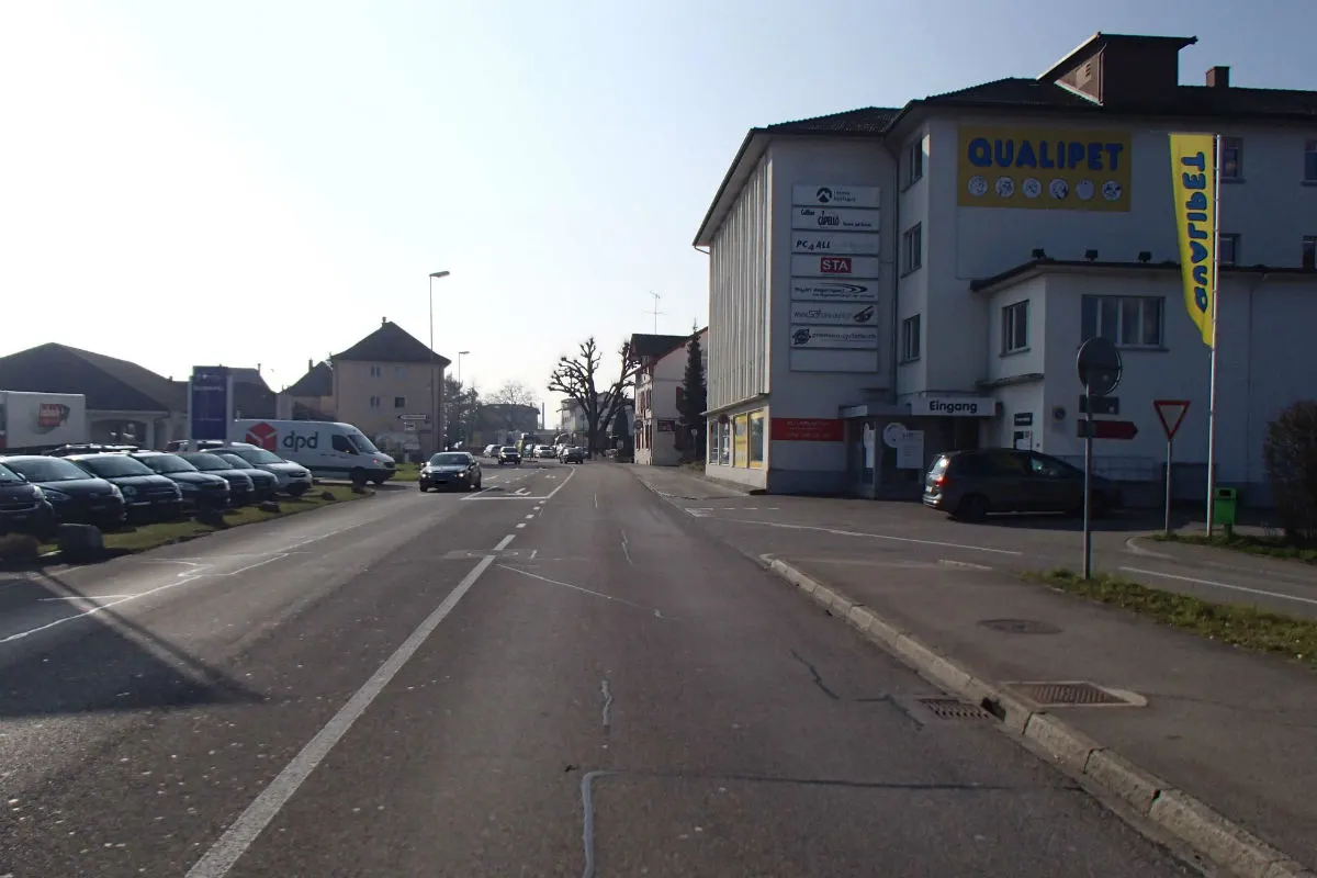 Zeugenaufruf: Portugiese prügelt in Oftringen auf Fahrer ein