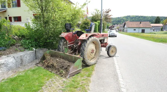Traktorunfall in Schlatt bei Winterthur fordert Schwerverletzten
