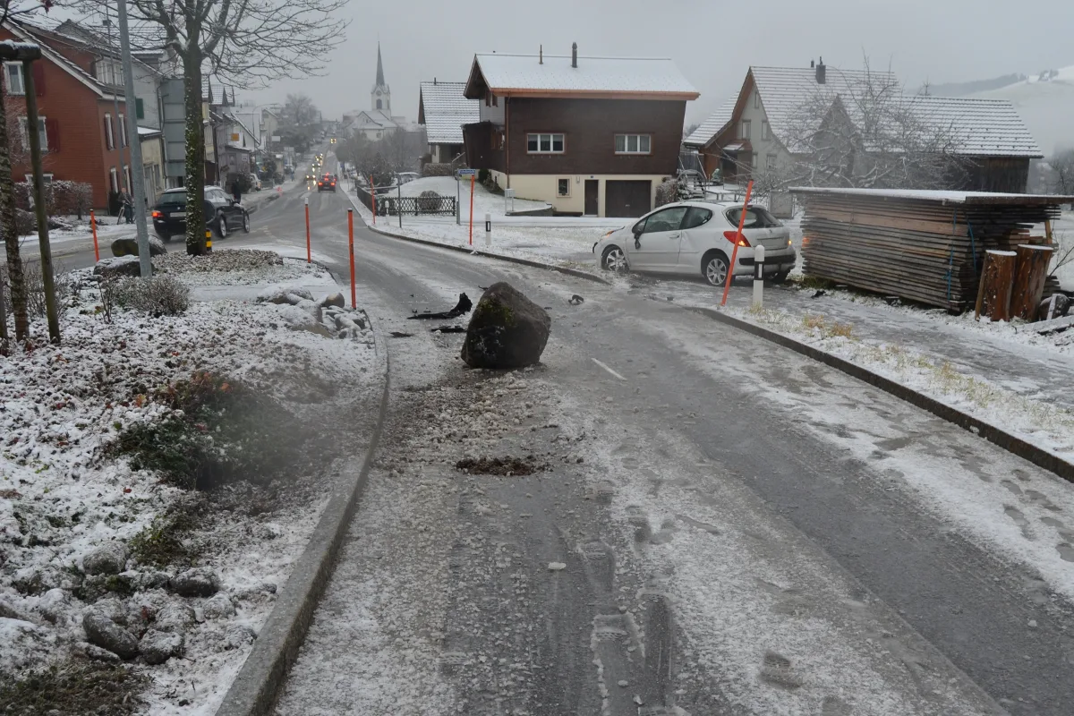 Totalschaden nach Crash in Waldstatt