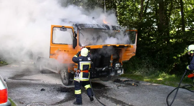 Fahrzeugbrand in Alterswil