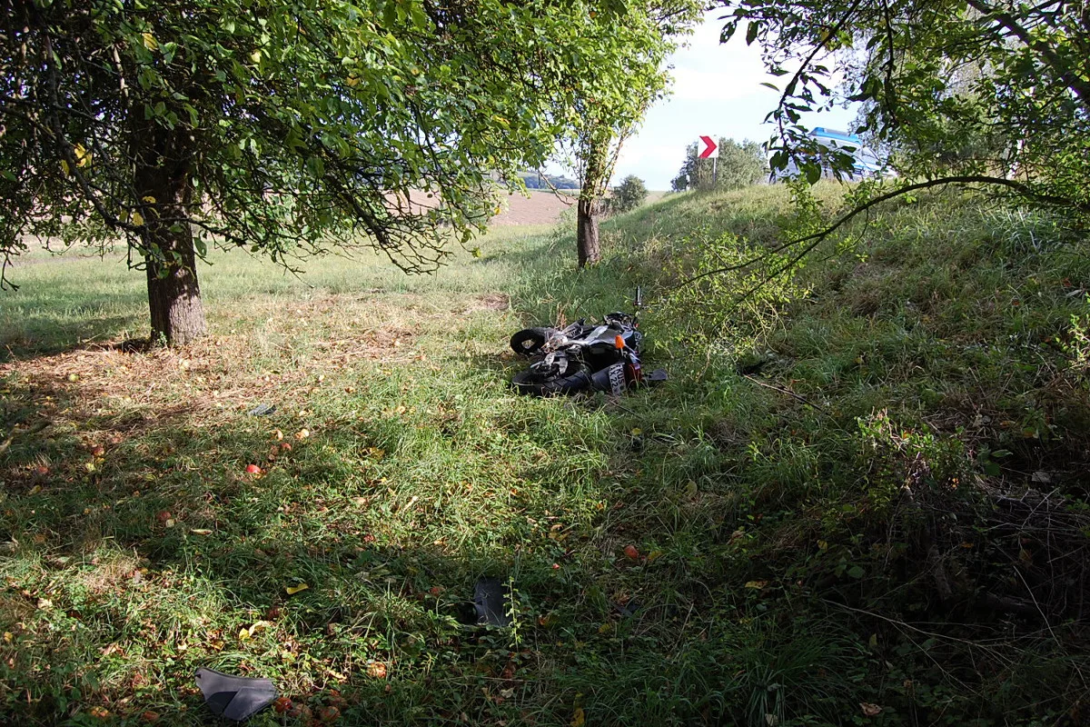 Wolfstein RP - Jugendlicher verletzt sich bei Motorradunfall schwer