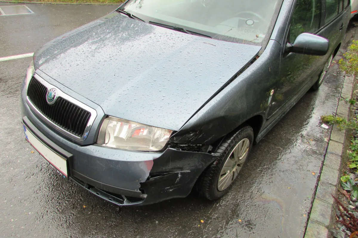 Glück bei Verkehrsunfall in Netstal GL