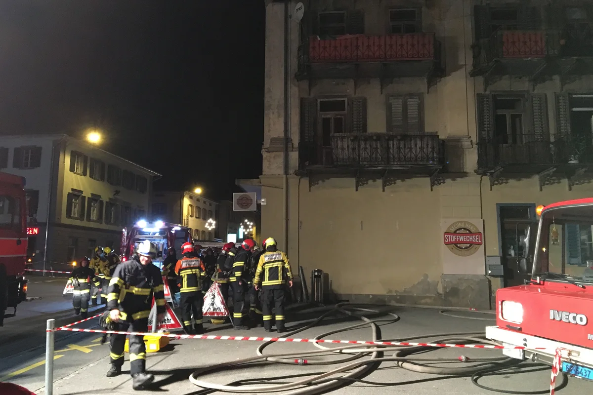 Thusis GR - 20 Hausbewohner evakuiert