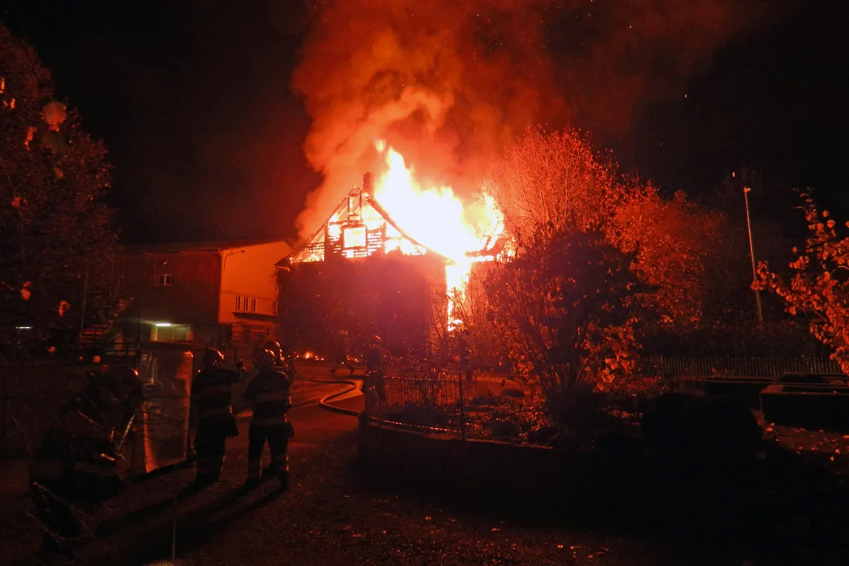 Mehrere 100'000 Franken Schaden bei Brand in Neukirch-Egnach