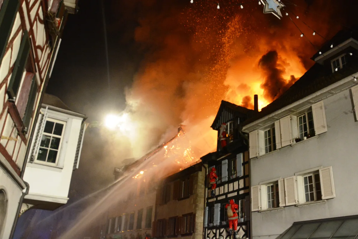 Grossbrand in Steckborns Altstadt - Lage unter Kontrolle