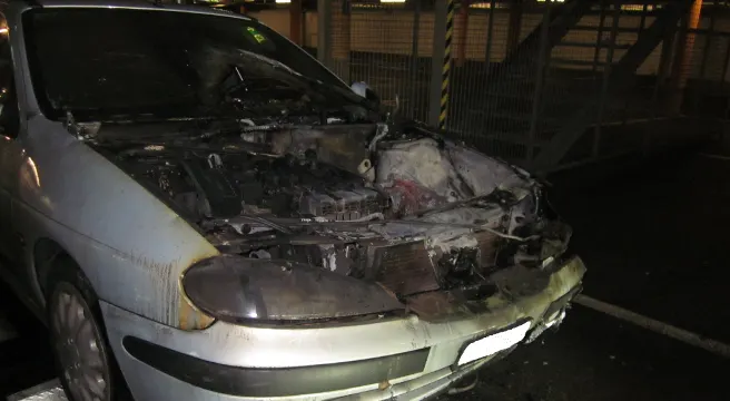 Schlieren: Fahrzeugbrand in Tiefgarage