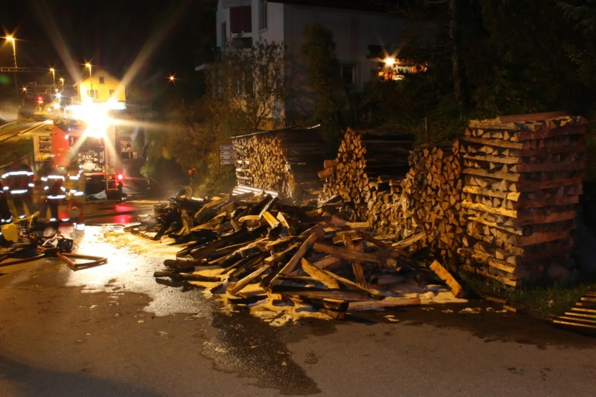 Brandfall in Mitlödi