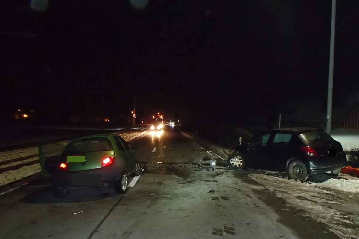 Lenzburg AG - Crash fordert zwei Verletzte
