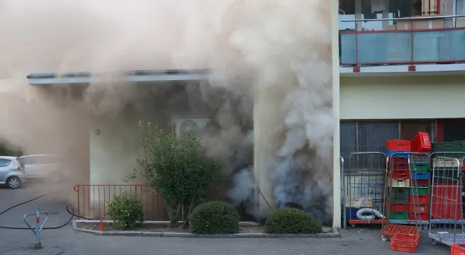 Kellerbrand in Dietikon verursacht hohen Sachschaden