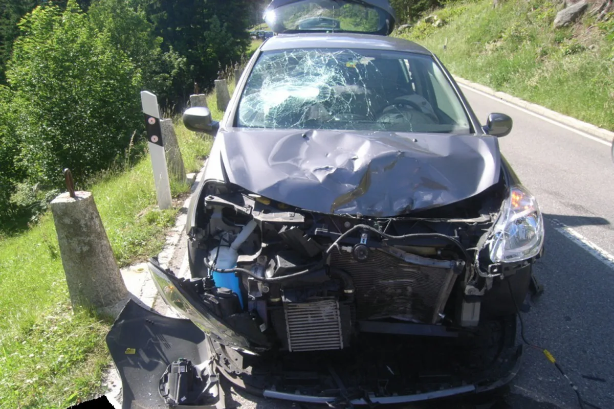 Frontalcrash in Meien