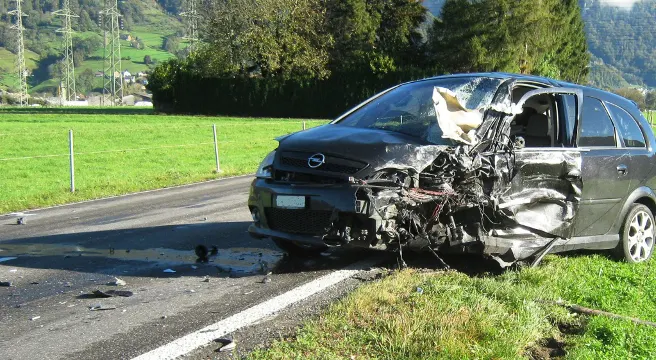 Verkehrsunfall in Mollis