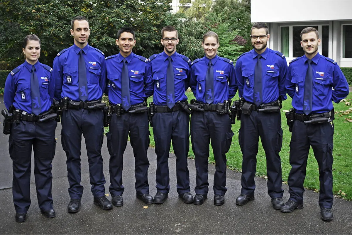 St. Gallen SG - Neue Polizeiangehörige für die Stadtpolizei St.Gallen
