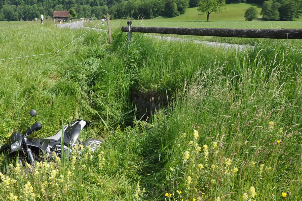 Mit Töff in Ruggell verunfallt