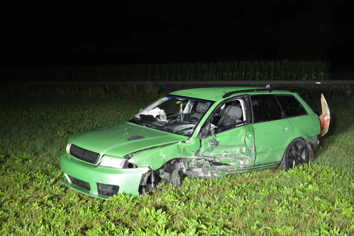 Kollision zwischen zwei Autos in Boswil - Zeugenaufruf