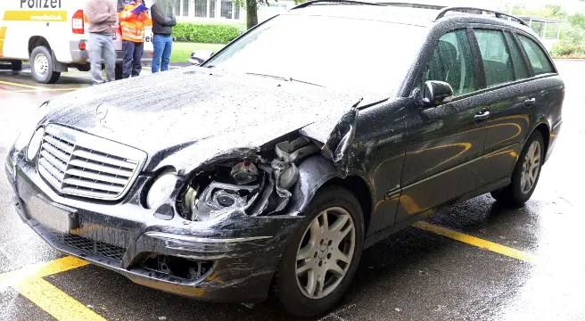 Littau: Betrunkener donnert in parkierte Autos
