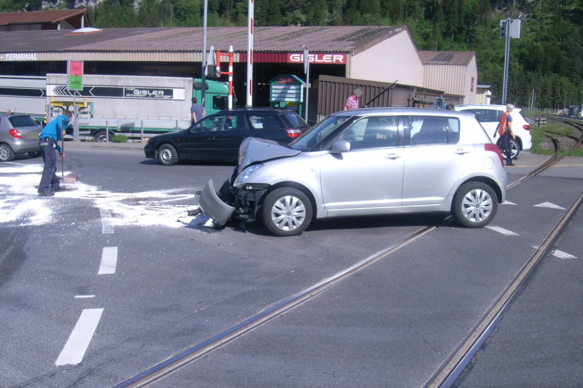 Verkehrskollision in Schattdorf - ein Verletzter