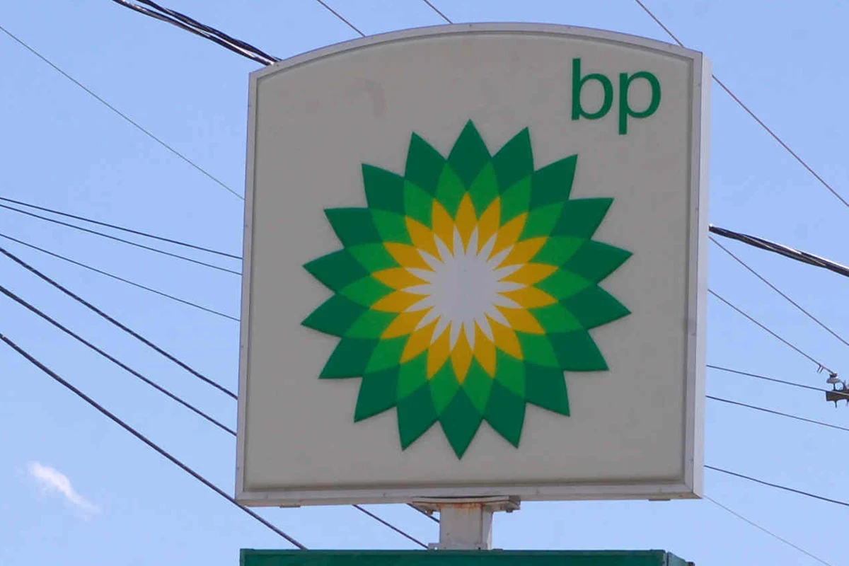 Unbekannte überfallen BP-Tankstelle in Nidau