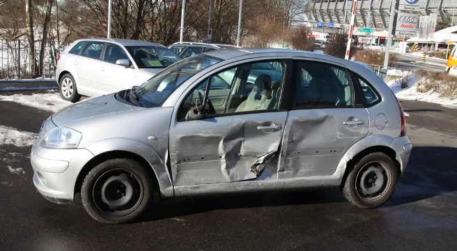 Lastwagen bei Spurwechsel in St. Gallen übersehen