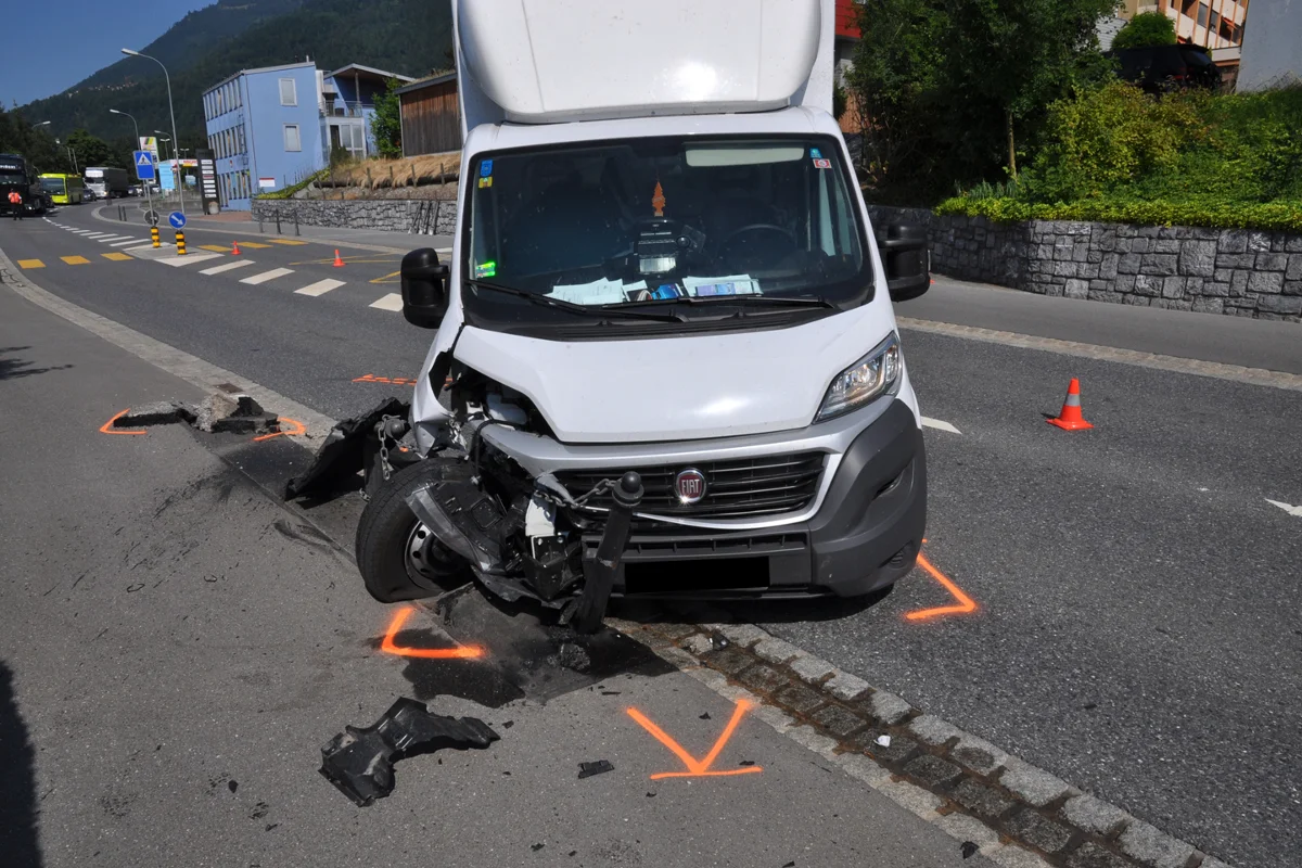 Verletzter Lieferwagenfahrer in Schaan