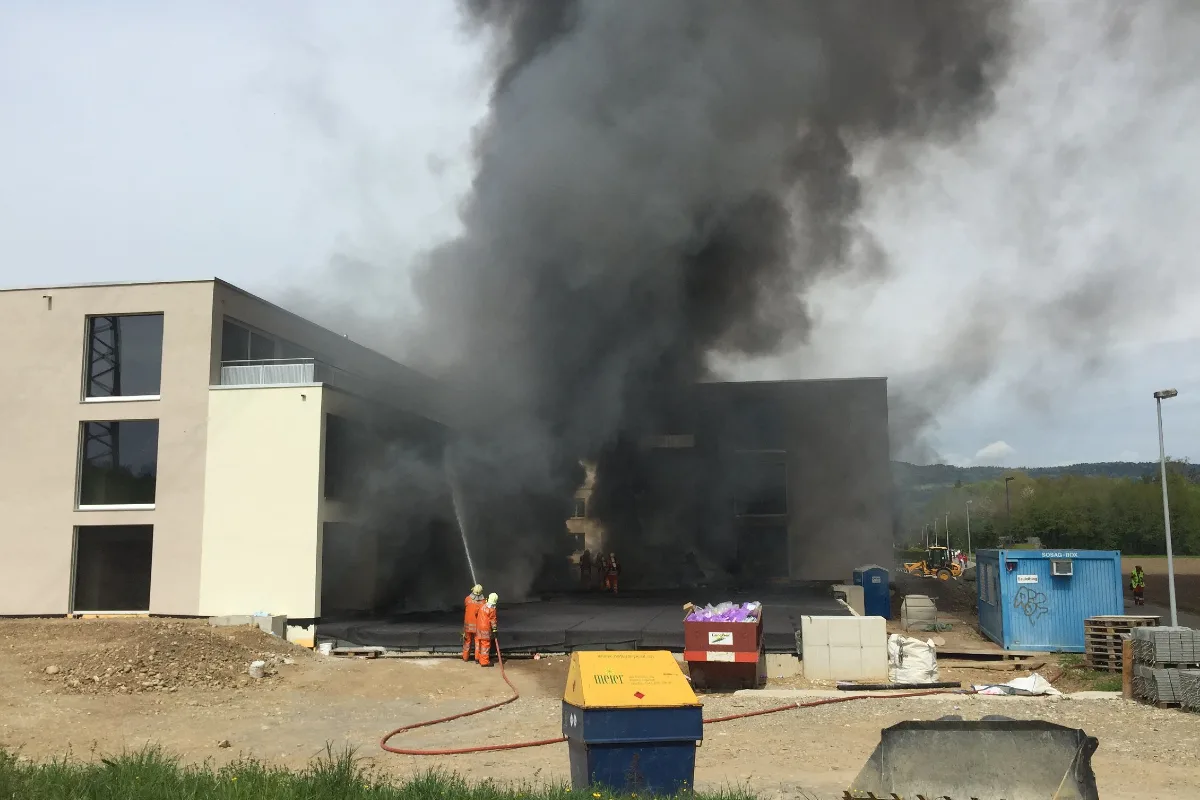 200'000 Franken Schaden bei Brand in Zweidlen