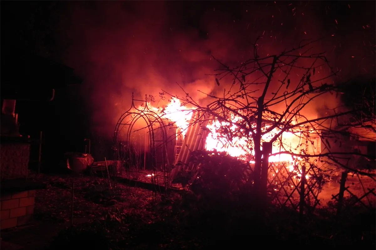 Zeugenaufruf aus Frauenfeld TG: Gartenhaus in Brand