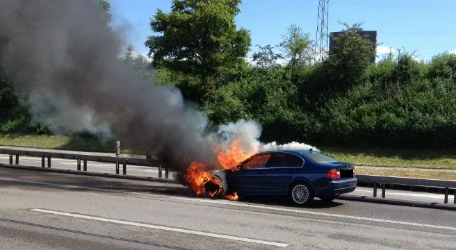Muttenz: A2 wegen Autobrand kurzzeitig komplett gesperrt