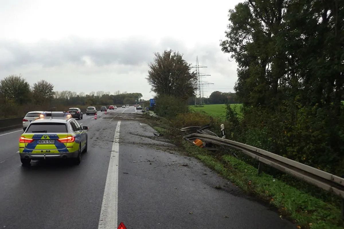 Worringen - Ferrari nach missglücktem Überholmanöver zerstört!