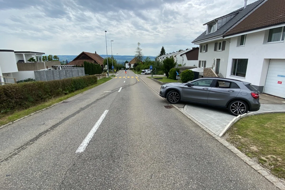 Oberwil-Lieli AG - Walze rutschte weg - grosser Sachschaden