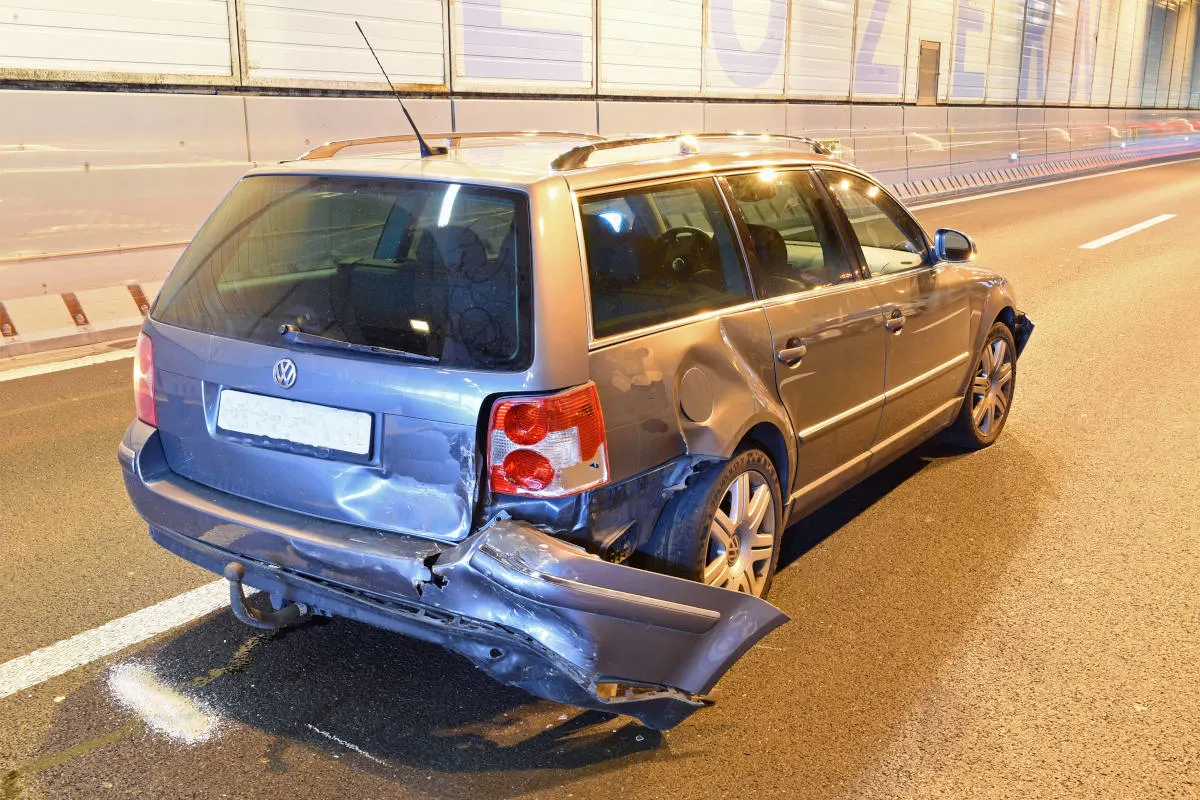 A2 Kriens LU – Kollision von vier Fahrzeugen