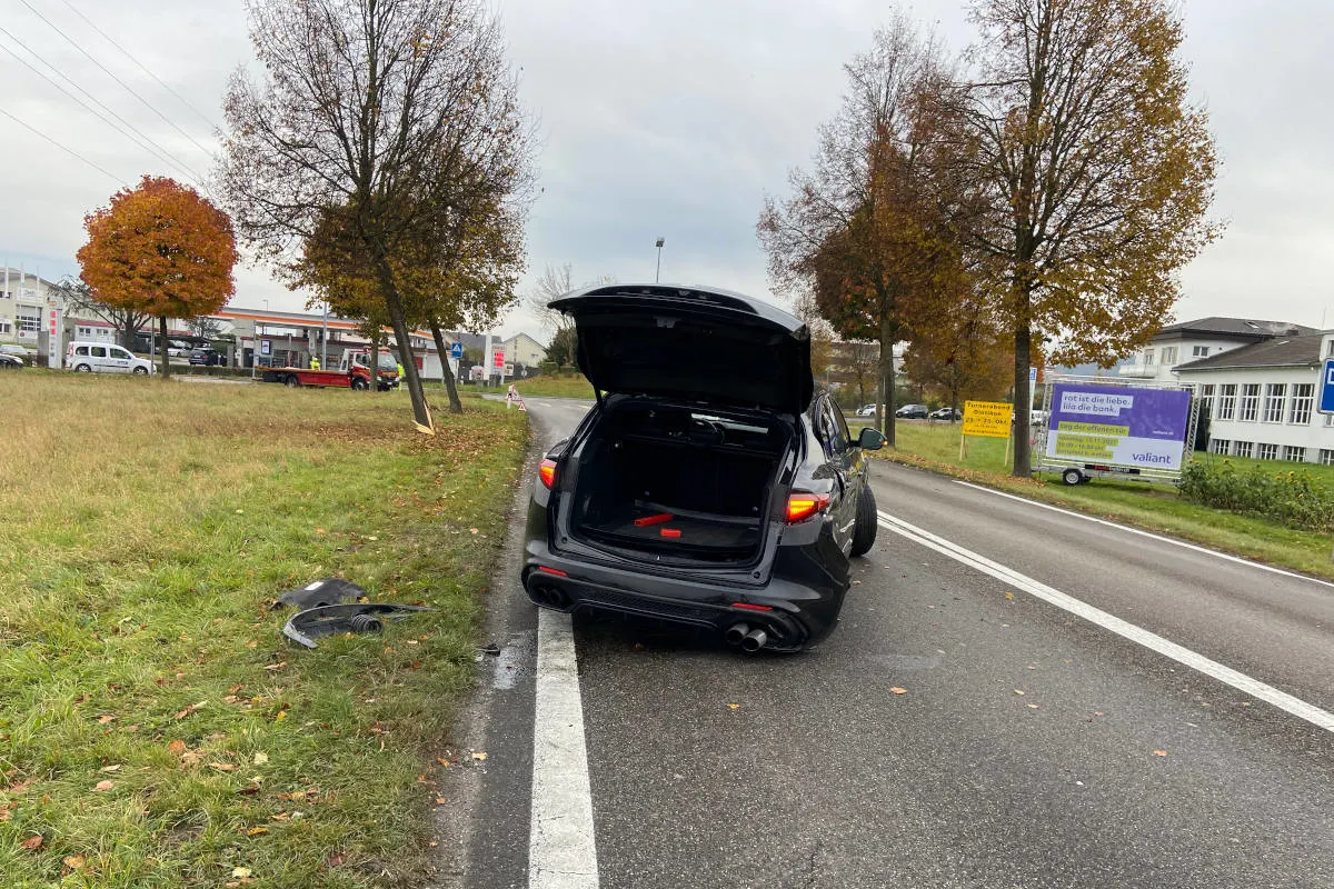 Dintikon AG – Junglenker verunfallt aufgrund zu starker Beschleunigung