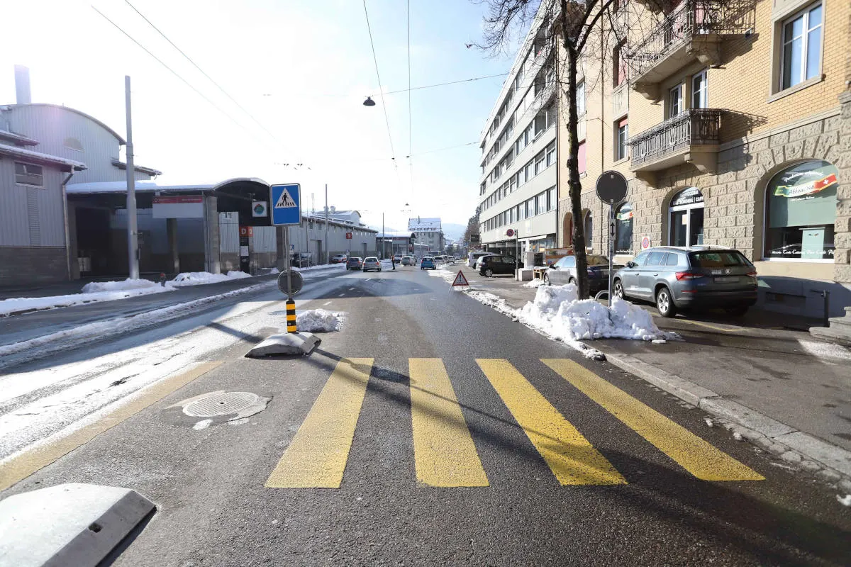St. Gallen – Zwei Personenwagen kollidieren auf der St.Jakob-Strasse