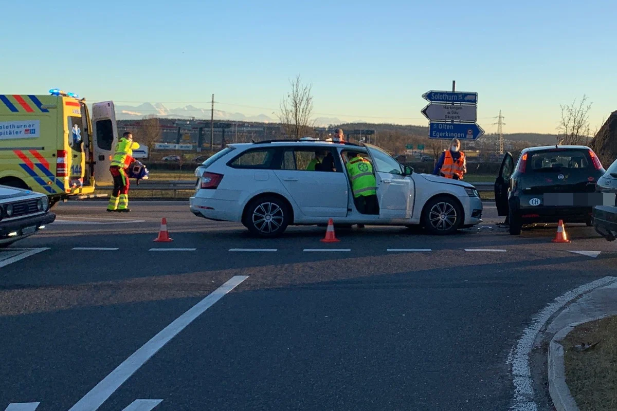 EgerkingenSO - Heftiger Zusammenstoss - zwei Fahrerinnen verletzt