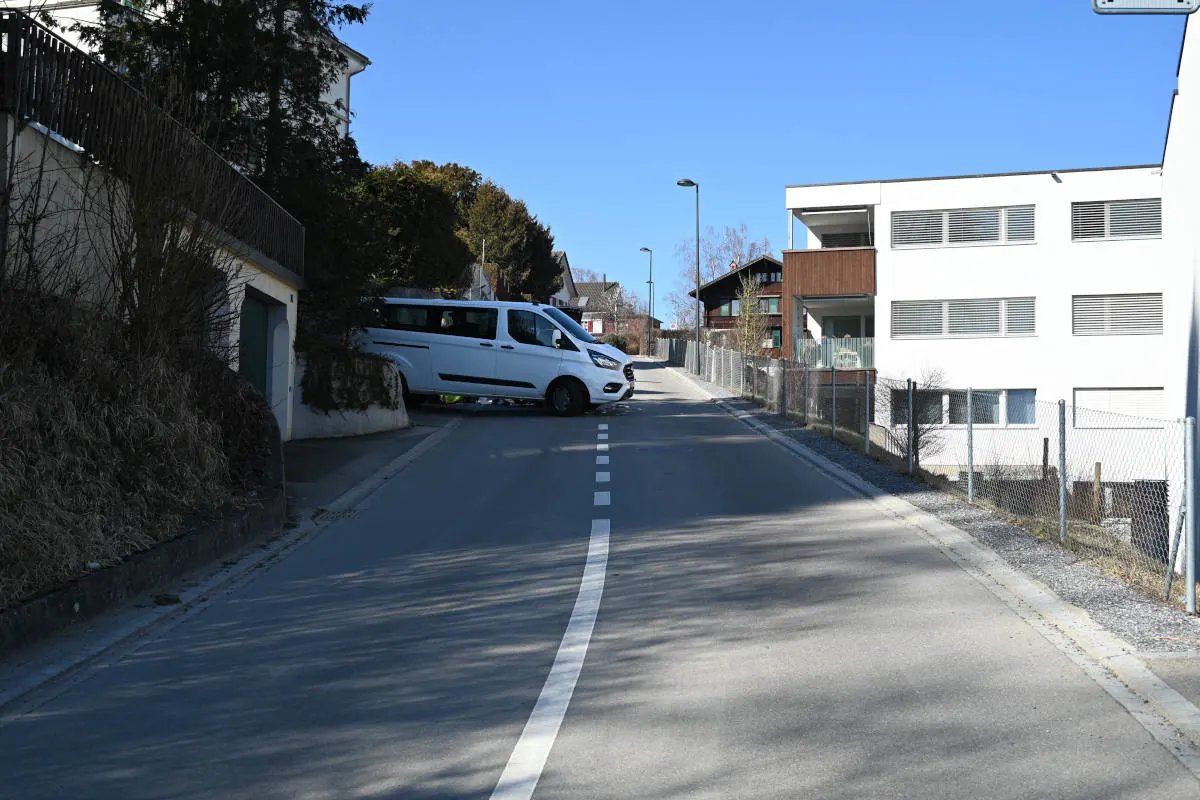 Uzwil SG – Kollision mit Elektro-Roller