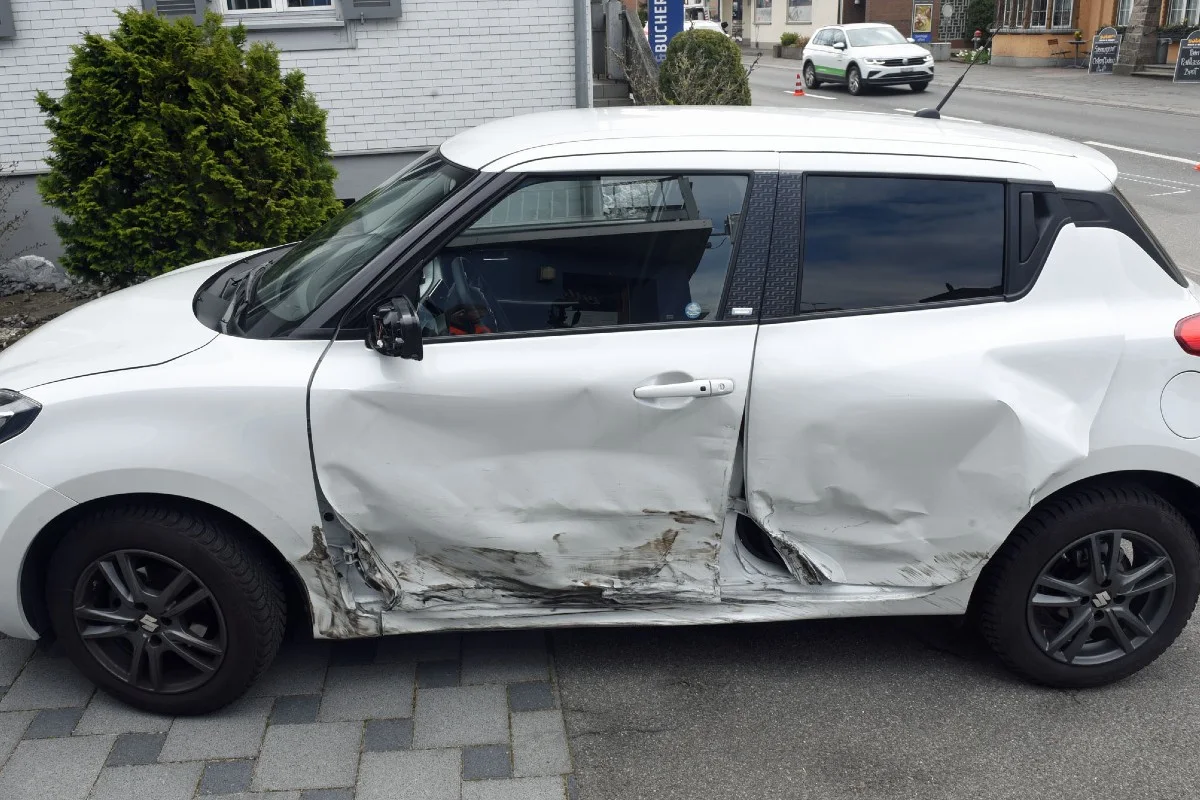 Schötz LU - Zwei Personen nach Verkehrsunfall im Spital