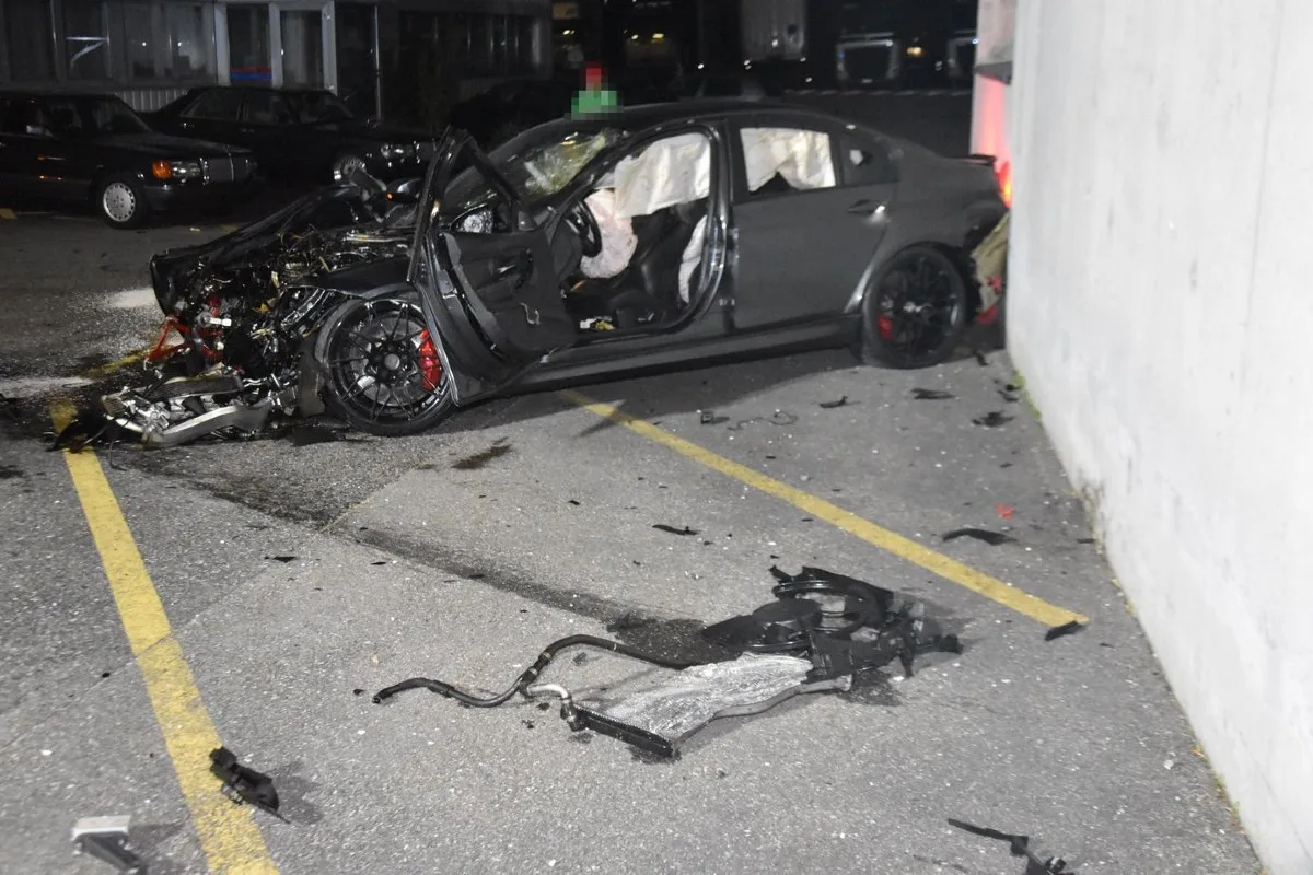 Drama in Oberbuchsiten SO - 33-Jähriger verliert Kontrolle über BMW und stirbt an der Unfallstelle!