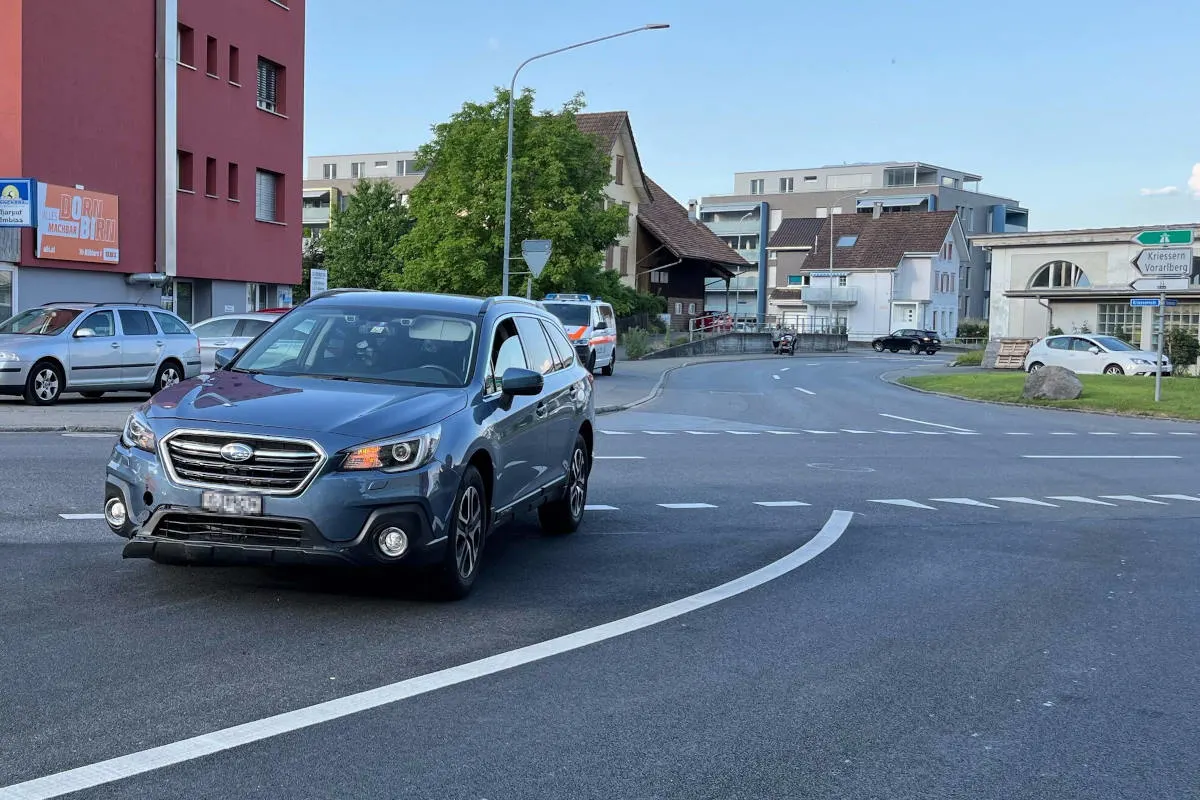 Altstätten SG – Zusammenstoss zwischen Auto und Motorrad
