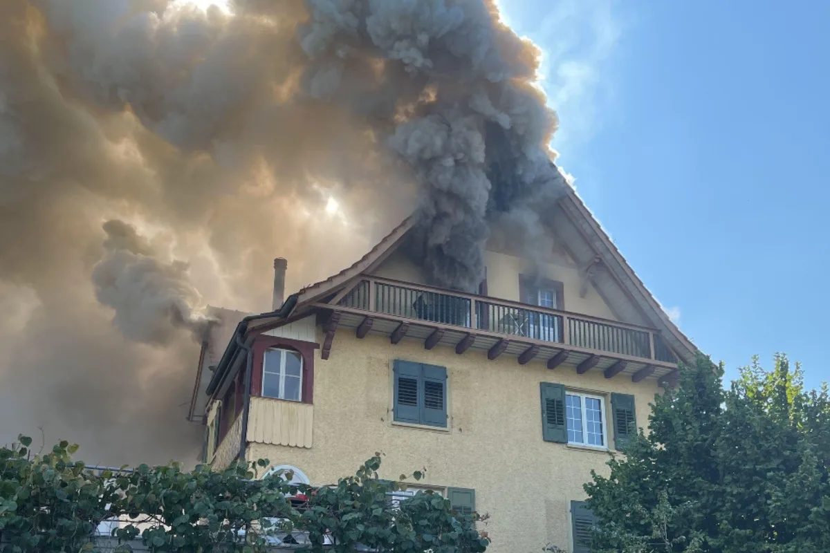 Bad Zurzach AG - Einfamilienhaus nach Brand unbewohnbar