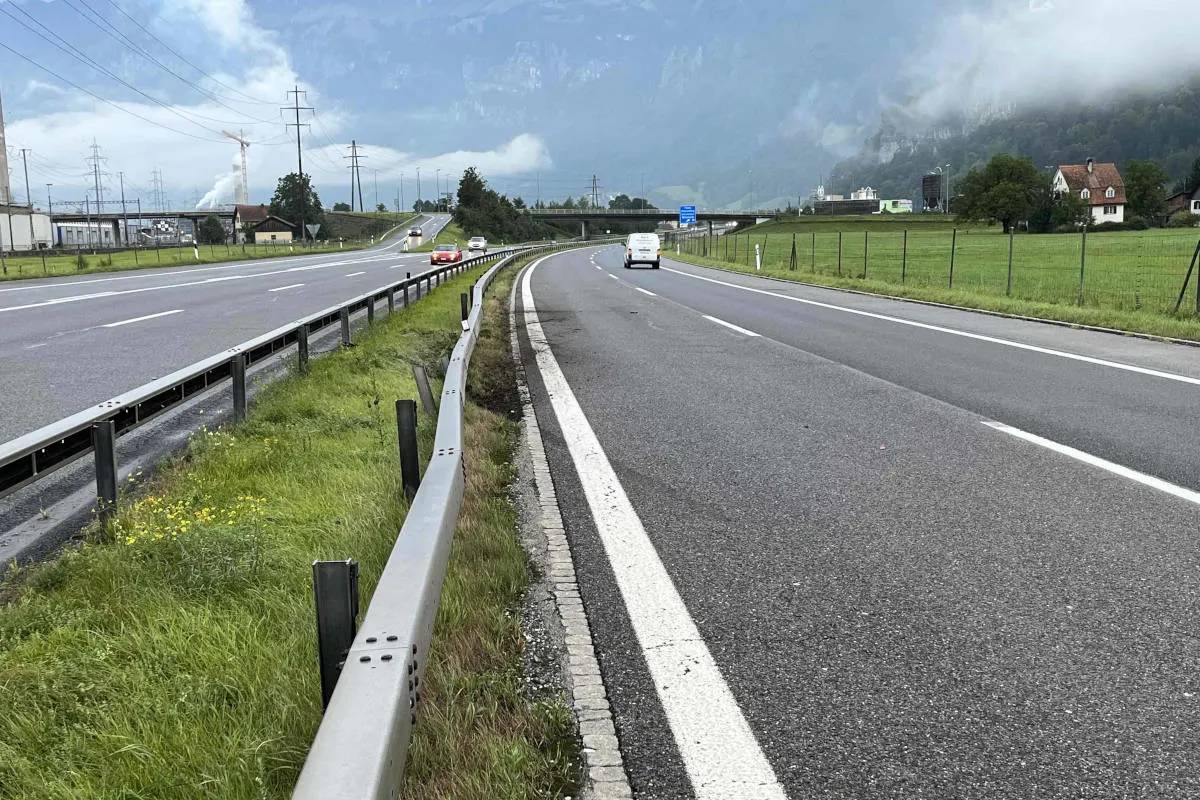 A3 Flums SG – 20-Jährige baut Unfall unter Alkoholeinfluss
