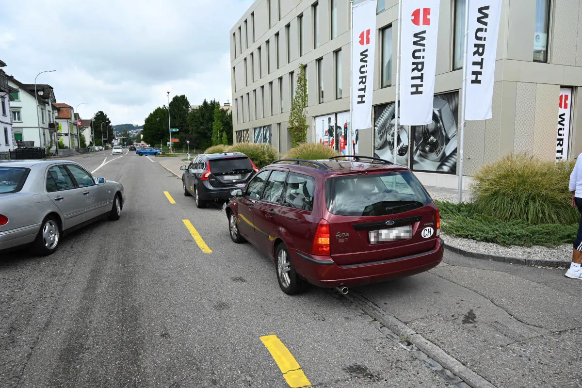 Wil SG – Unachtsamkeit verursacht Auffahrunfall