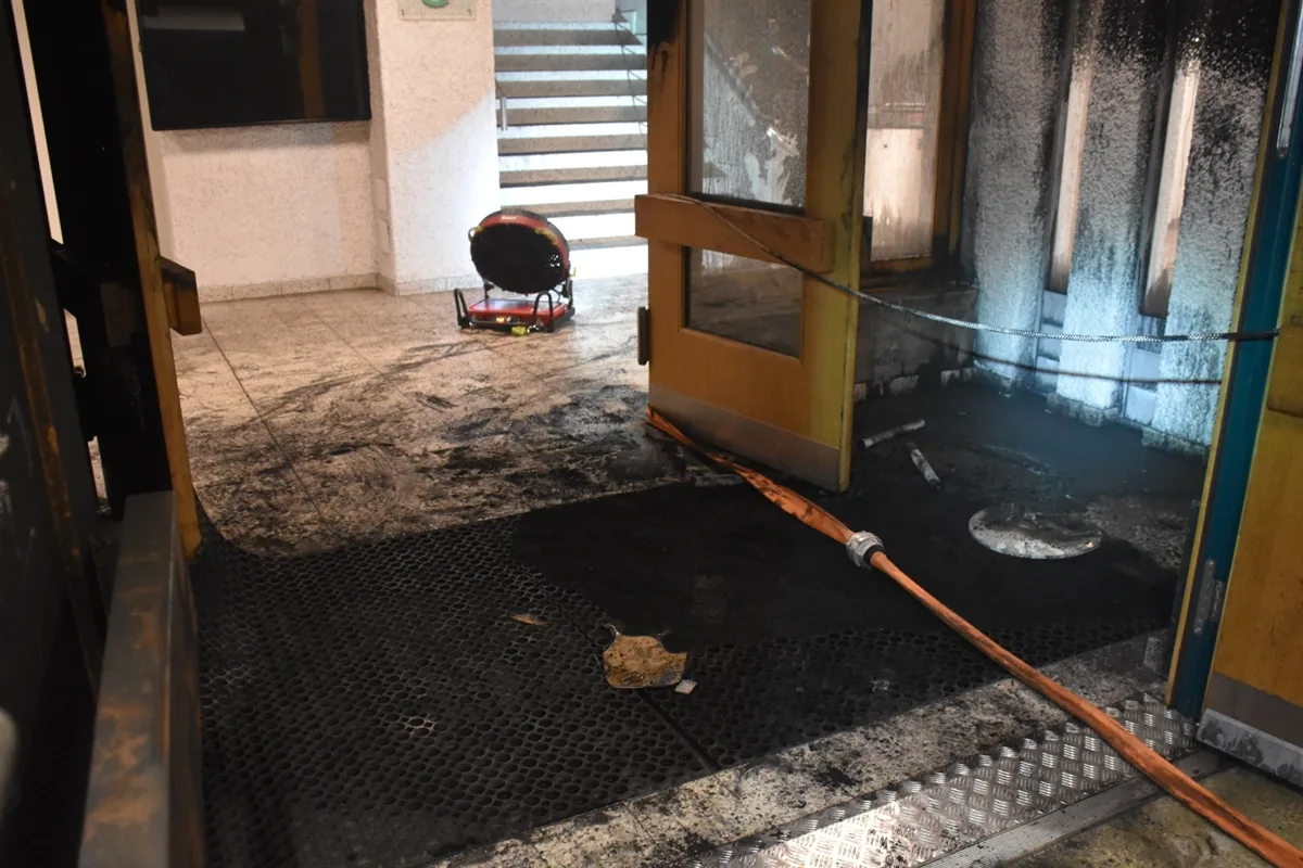 Davos Platz GR – Handdesinfektionsgerät löst Brand aus