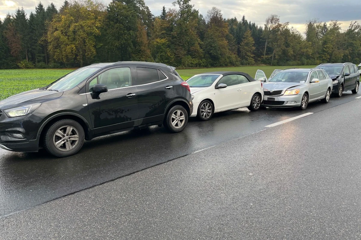 Oberrüti AG - Zwei Unfälle gestern aufgrund mangelnder Aufmerksamkeit