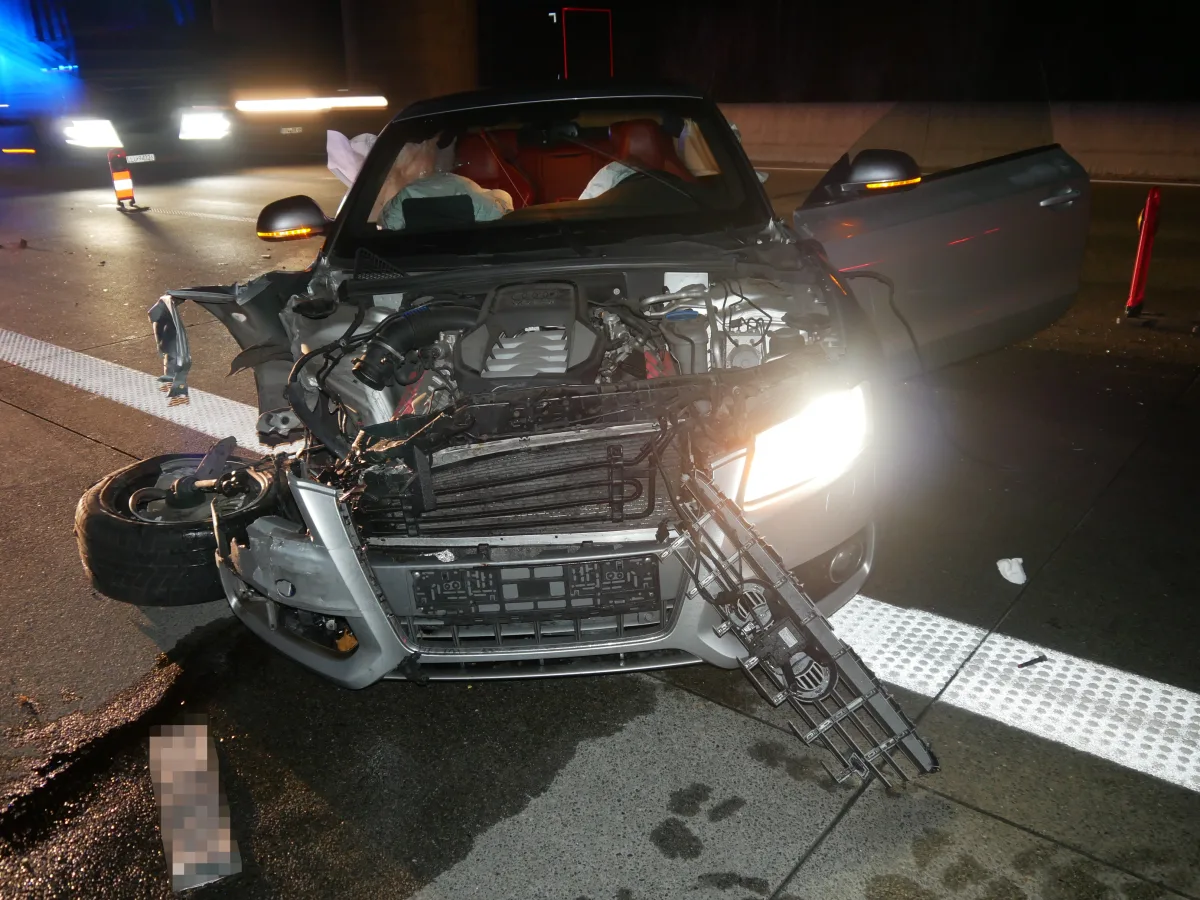 A1 Sittensen– Unfall nach Sekundenschlaf