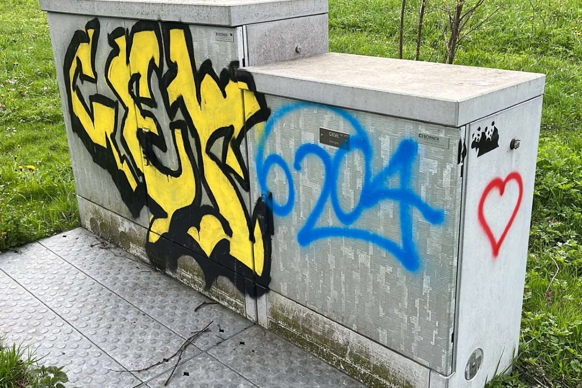 Sempach LU - Sprayer von roten Herzen gefasst