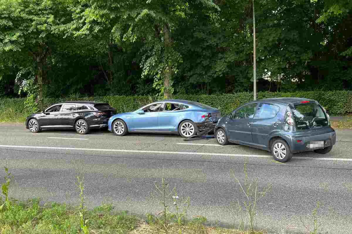 Unfall in Solothurn - Auffahrkollision mit drei Fahrzeugen 