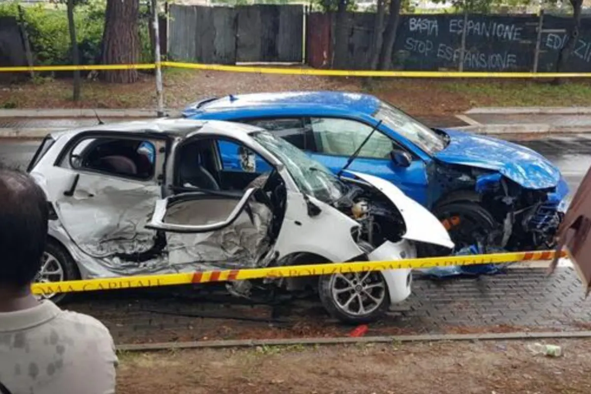 Horrorunfall - 5-Jähriges Kind tot - Mutter und Schwester verletzt - Lamborghini prallt in City Car