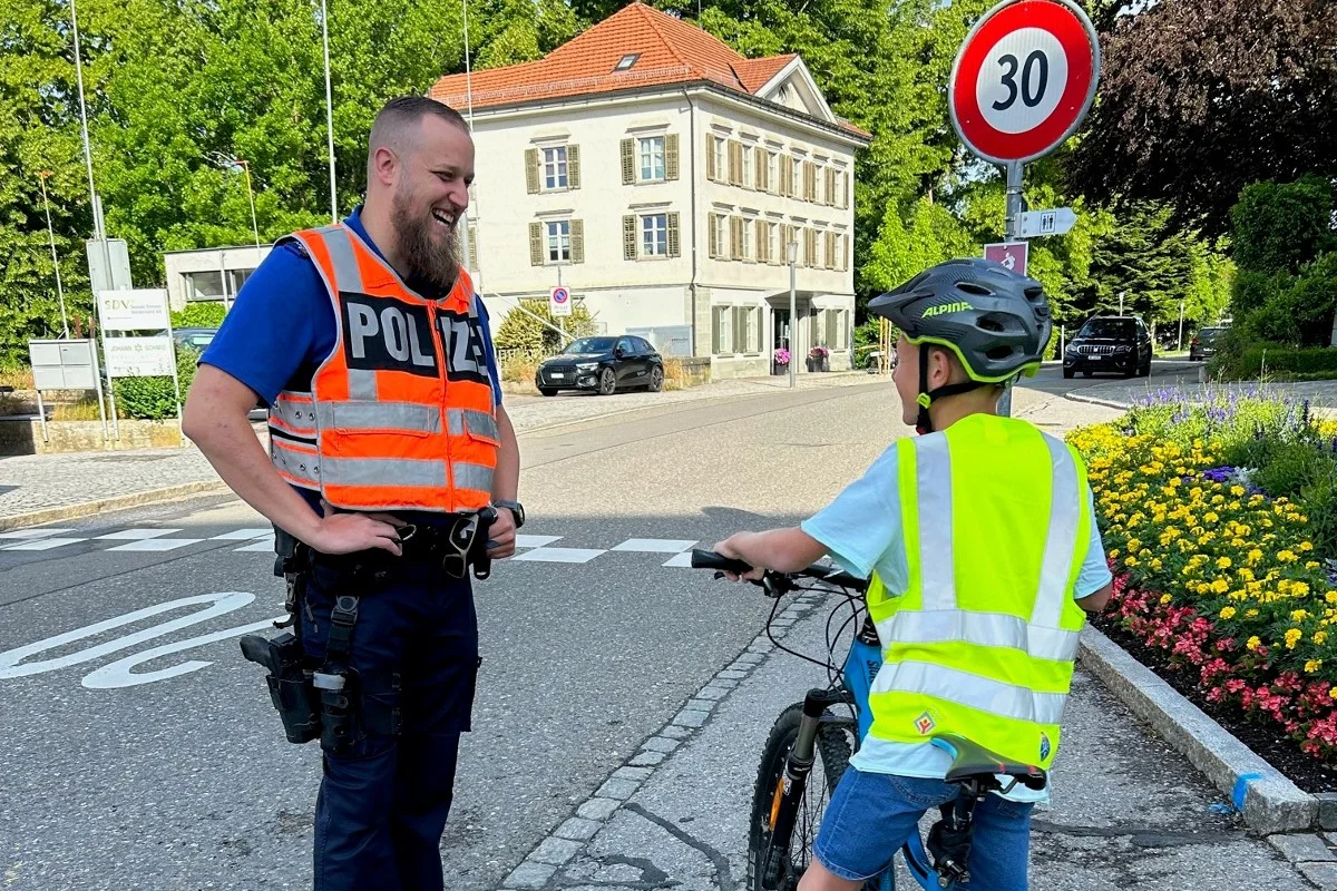 Heiden AR - Letzte Radfahrprüfung des Jahres - Insgesamt haben über 17% der Schüler die Prüfung fehlerfrei bestanden