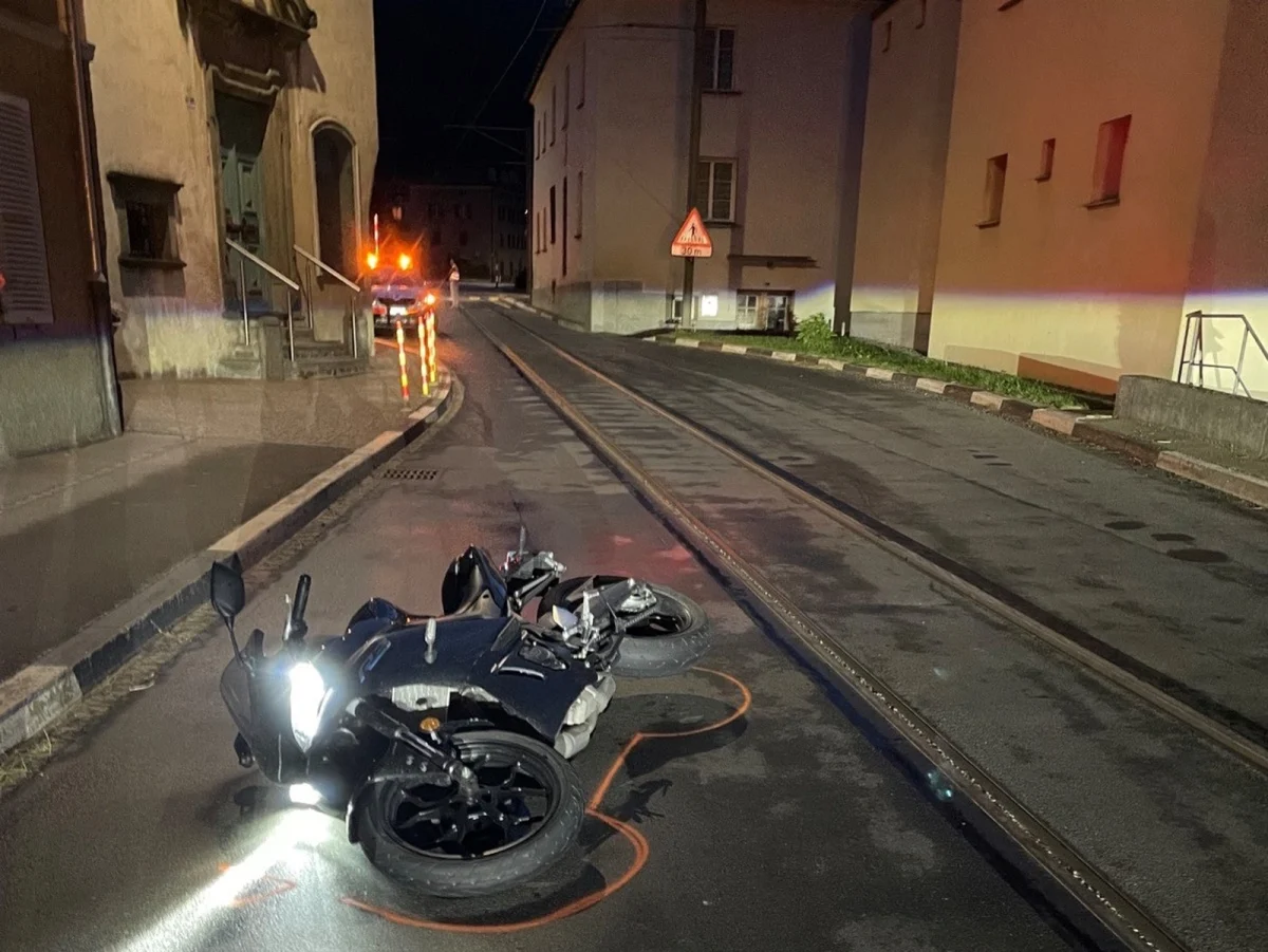 Müstair, Zernez und S. Antonio - Motorradfahrer nach Unfällen verletzt