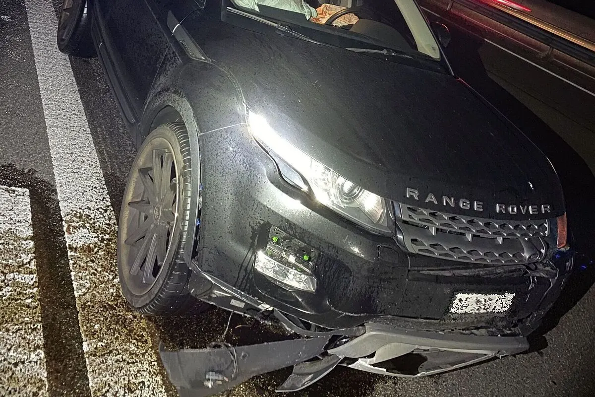 A2/Muttenz BL - Heftige Kollision zwischen zwei Autos