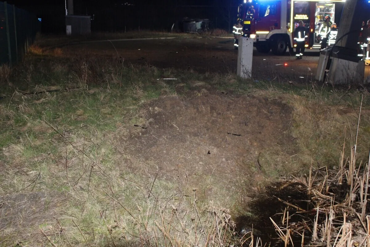 A4 Höhe Ronneburg - VW bei Unfall in die Luft geschleudert